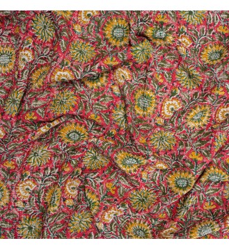 Ruby Garden Tassel Woven Throw Blanket