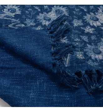 Indigo Floral Tassel Woven Throw